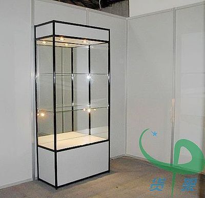 廣交會展柜設計與安裝 一站式解決方案助您展現(xiàn)品牌魅力